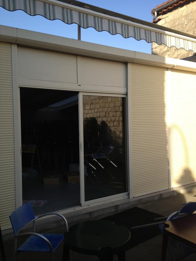 Hotel Dg Mery-sur-Oise Exterior photo