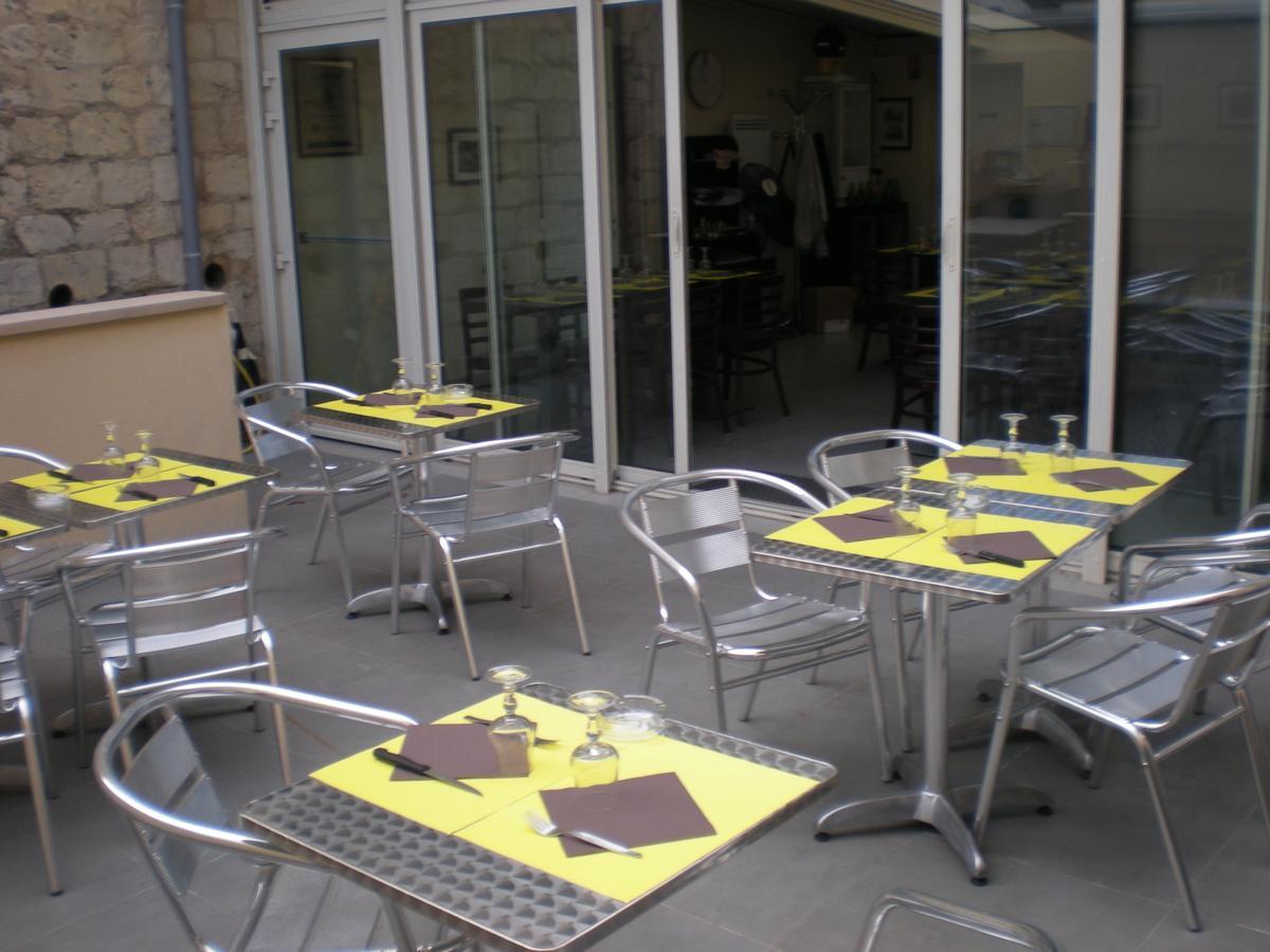 Hotel Dg Mery-sur-Oise Exterior photo